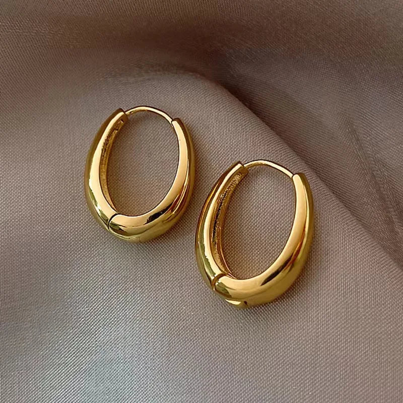 Stylish Vintage Round Stud Earrings